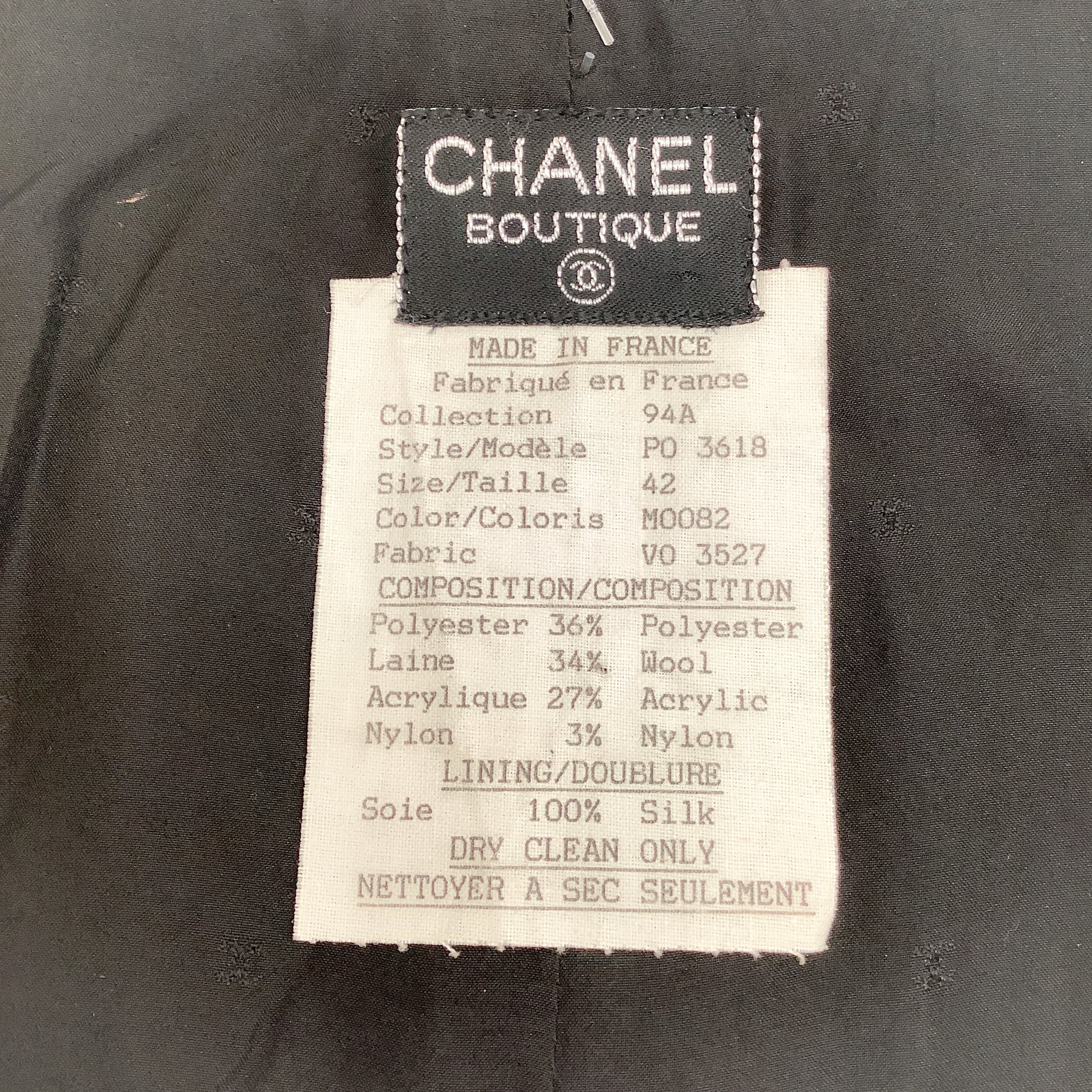 Chanel Grey / Black Tweed Boucle Vintage 1994 Skirt