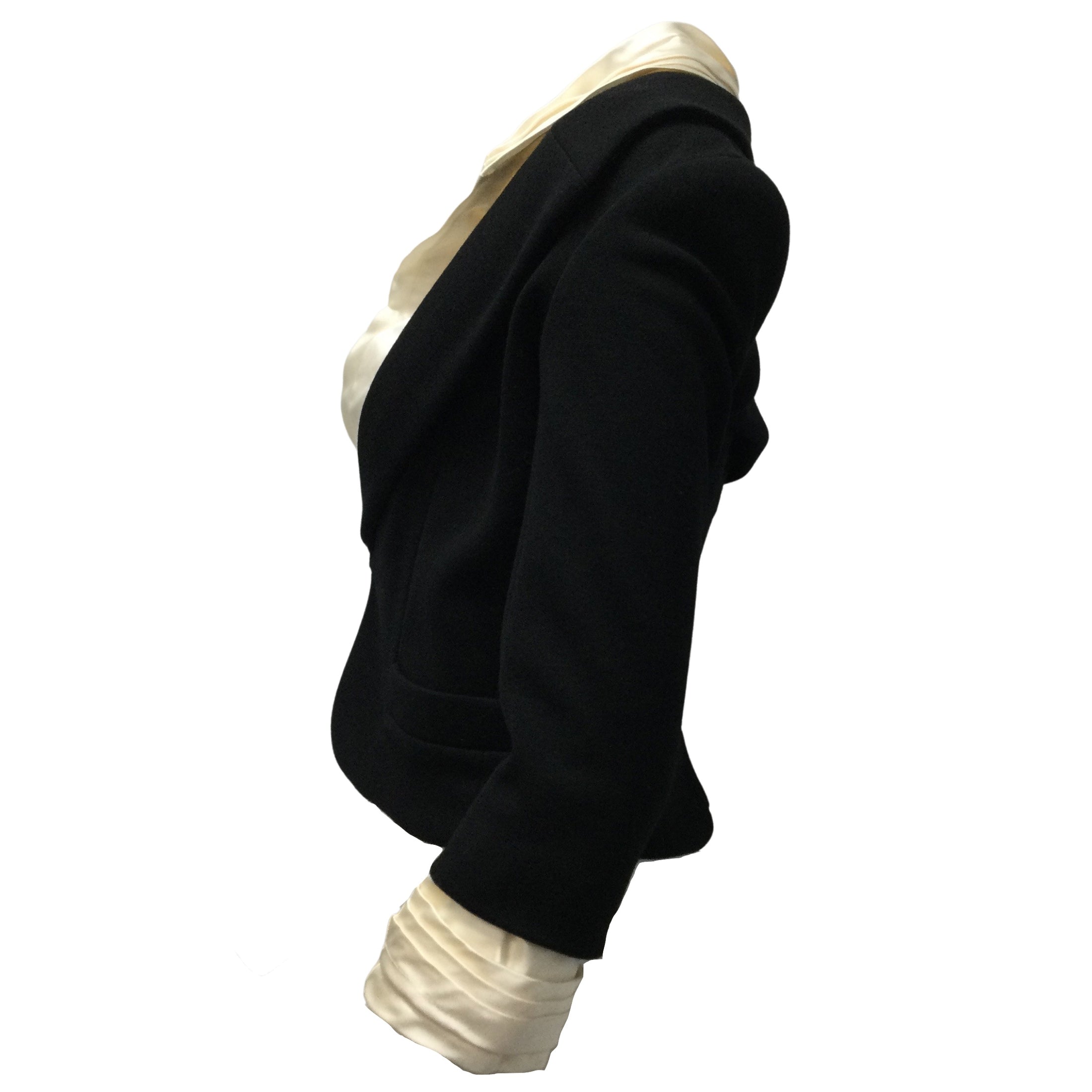 Chanel Black 2007 Cropped Wool Jacket