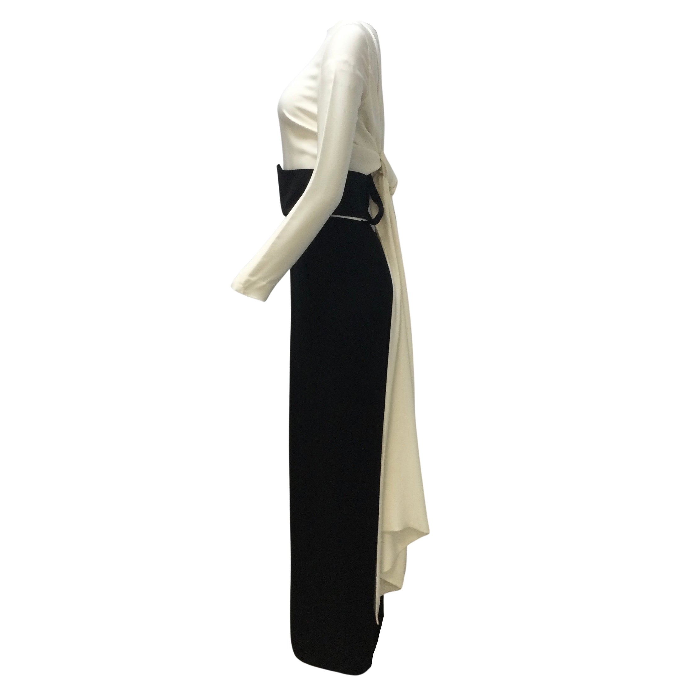 Judy Zhang Ivory / Black Two-tone Long Sleeved Full-length Silk Formal Dress