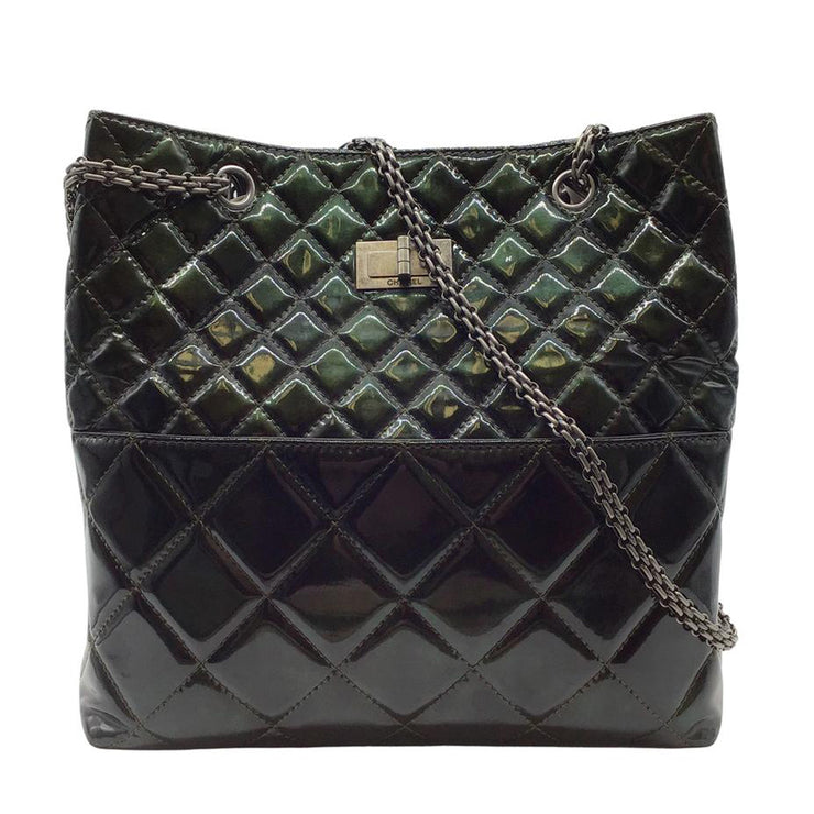 CHANEL 2.55 MEDIUM GREEN AGED CALFSKIN