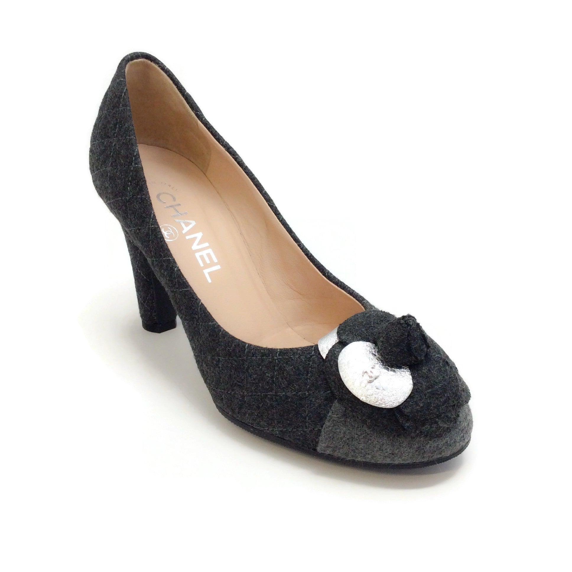 Chanel Charcoal Grey Quilted Flannel Camelia Pumps